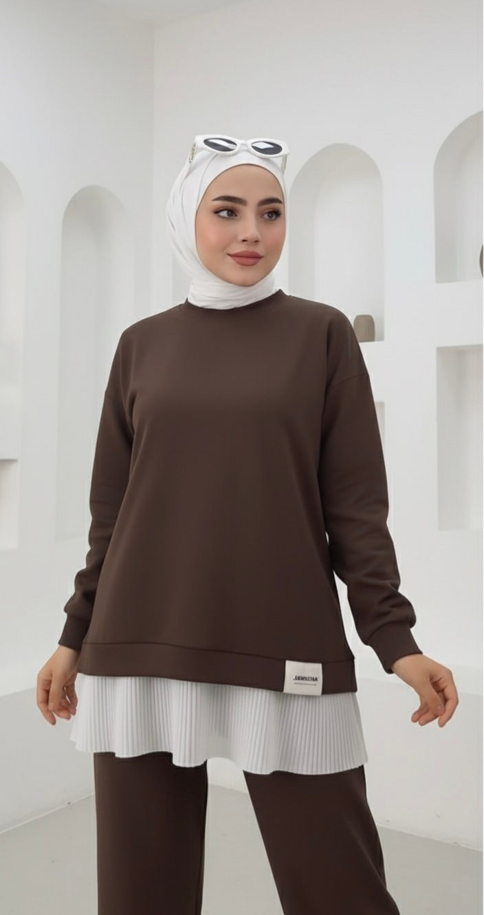 Brown with pleated top set