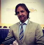 DR. VALENTIN PREVÉ URUGUAY .jpg