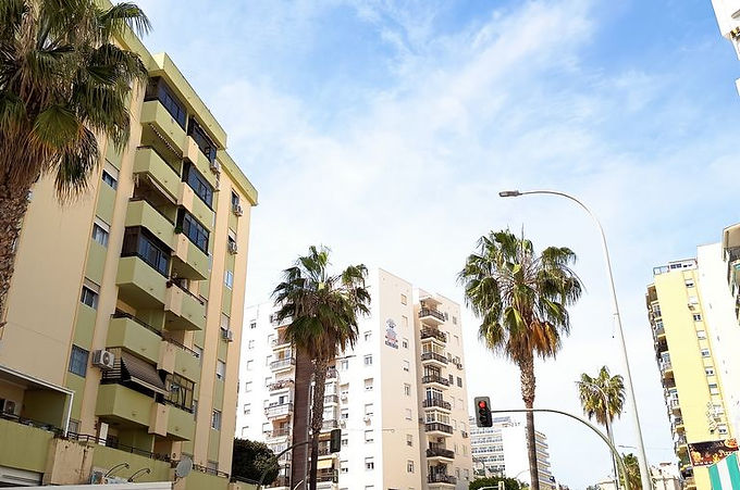 Gestión de alquiler vacacional en Avenida Isabel Manoja Torremolinos - Ubicación Estratégica