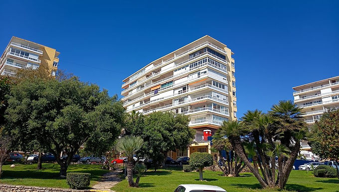 Gestión de alquiler vacacional en Calle Eurosol La Carihuela Torremolinos - Ubicación Emblemática