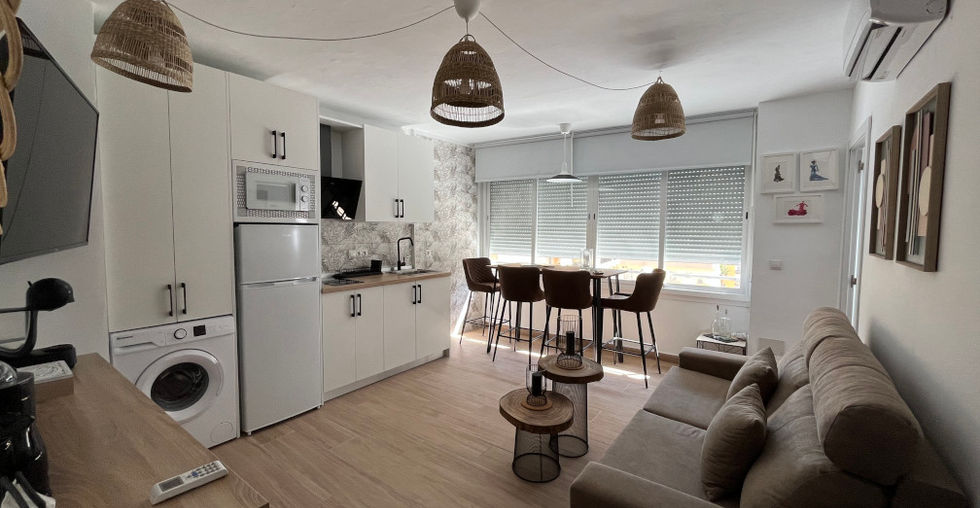empresa gestion apartamentos turisticos vacacionales en Torremolinos