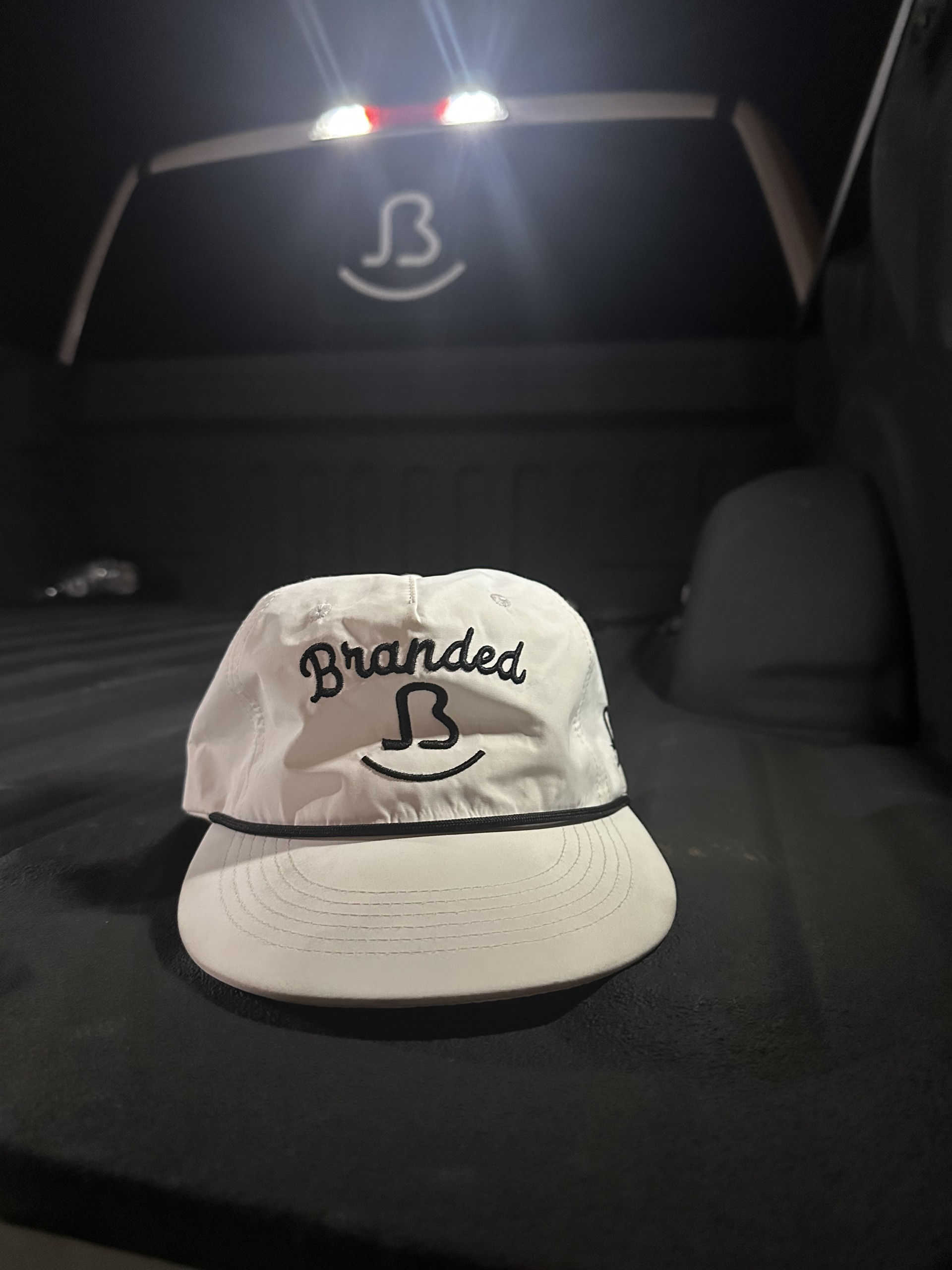 Bad decisions 2.0 (White)