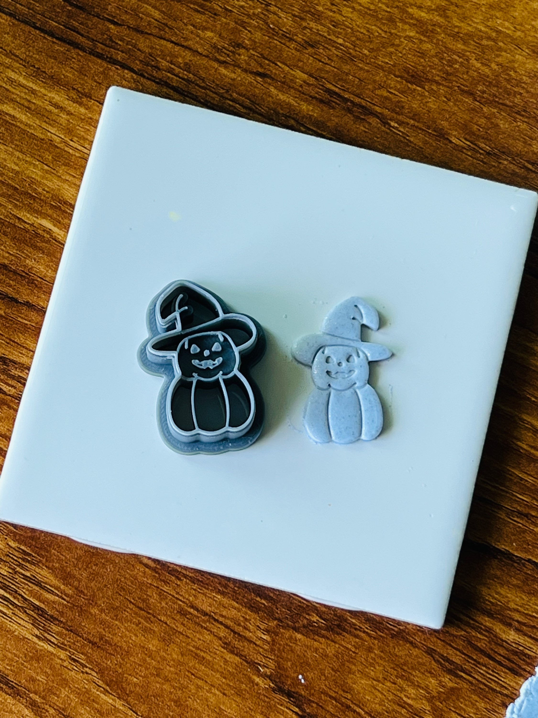 Double Pumpkin with Hat Halloween Polymer Clay Cutters
