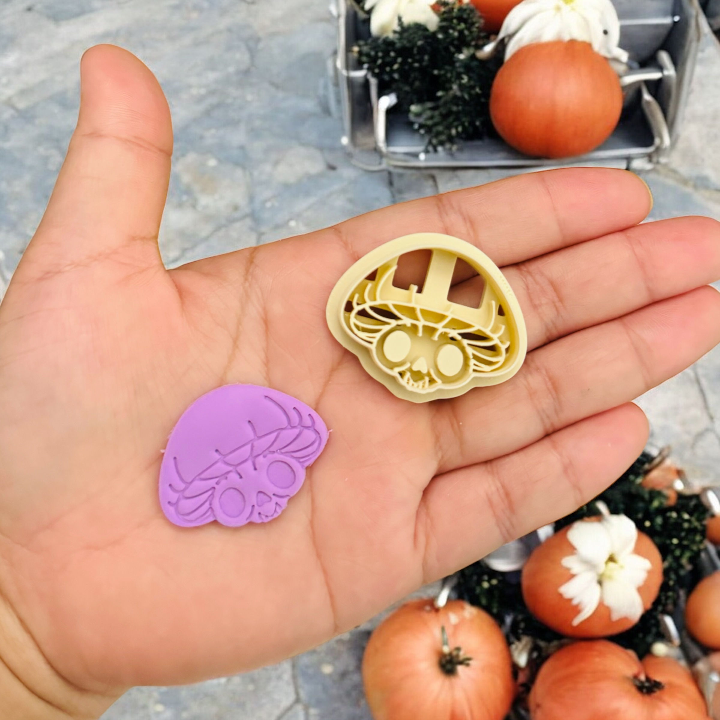 Skull Mushroom Halloween clay cutter 