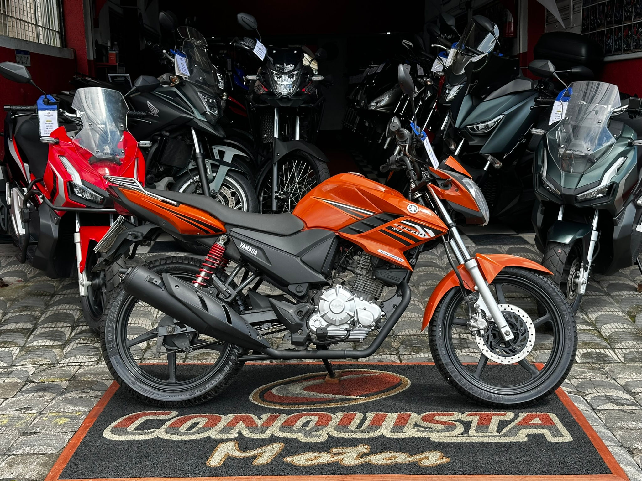 YAMAHA FAZER 150 SED - 2015