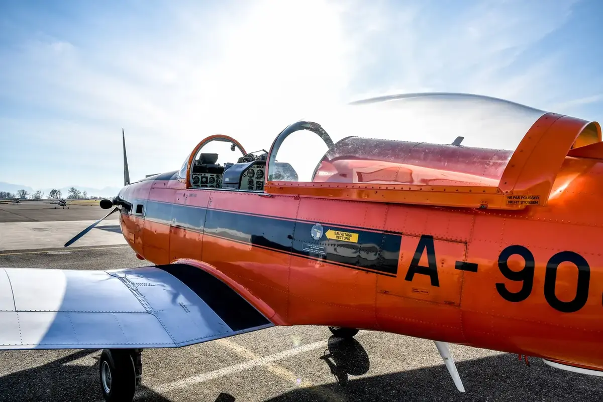 Pilatus PC-7 en vol