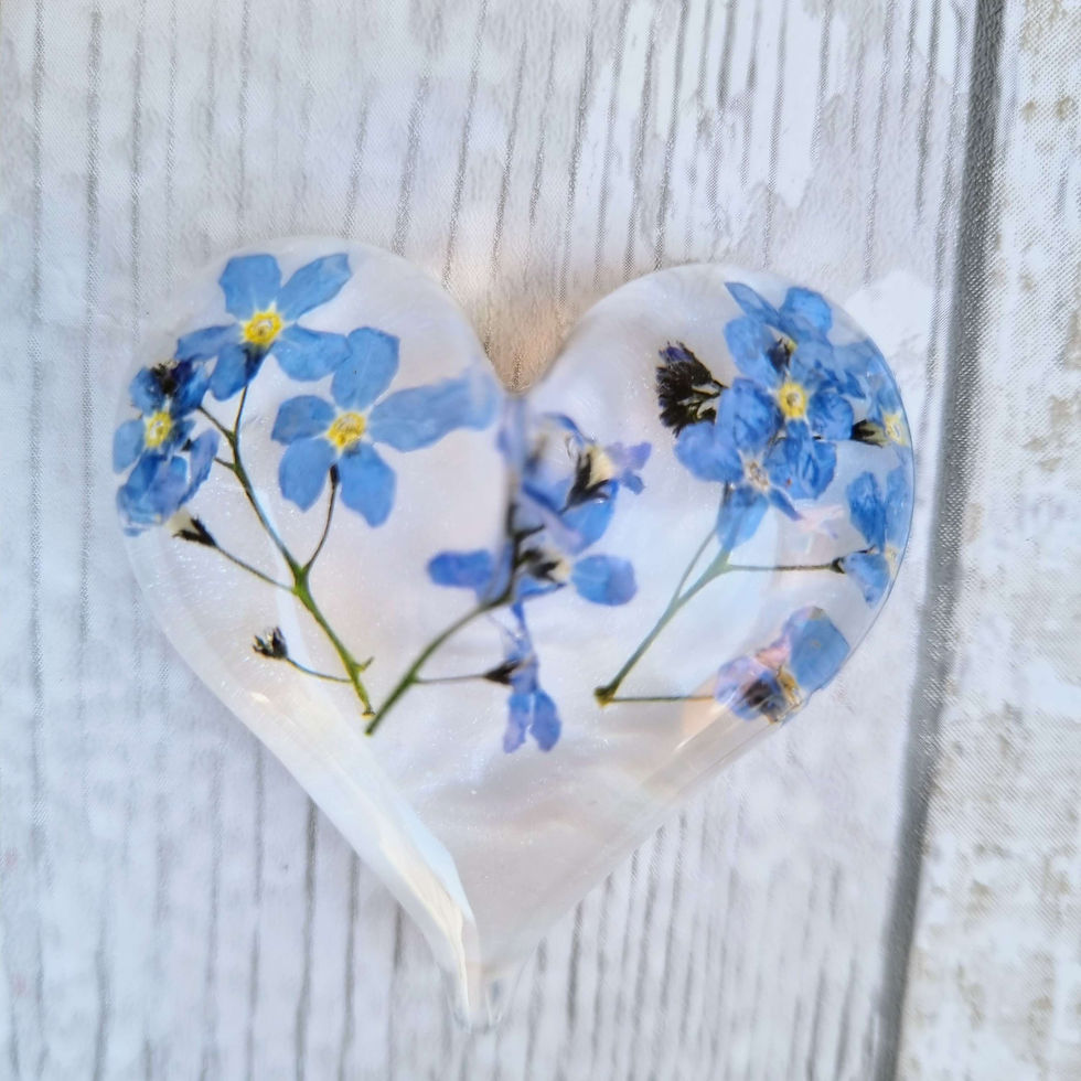 Thumbnail: Paperweight heart package