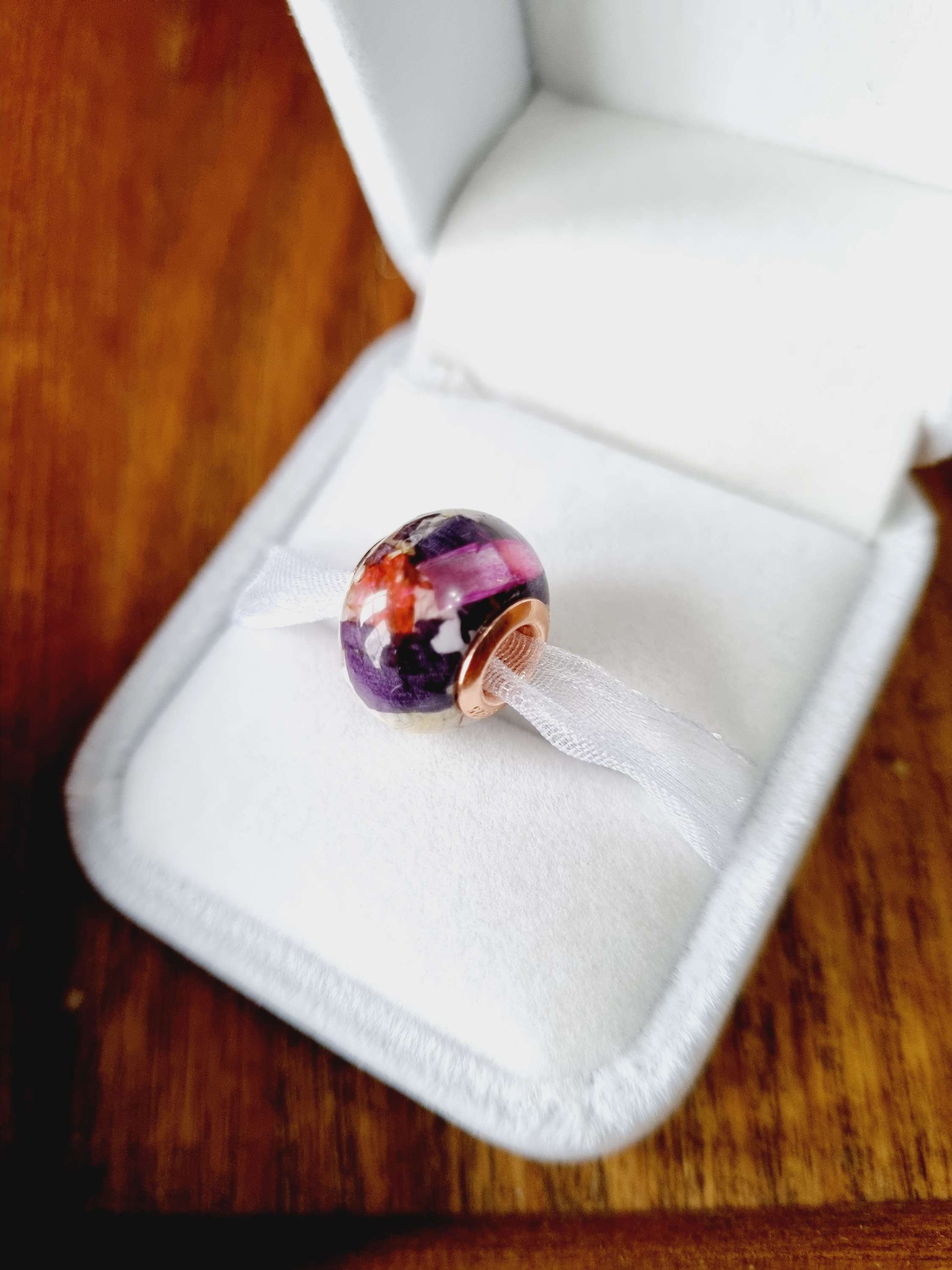 Rose gold flower preservation