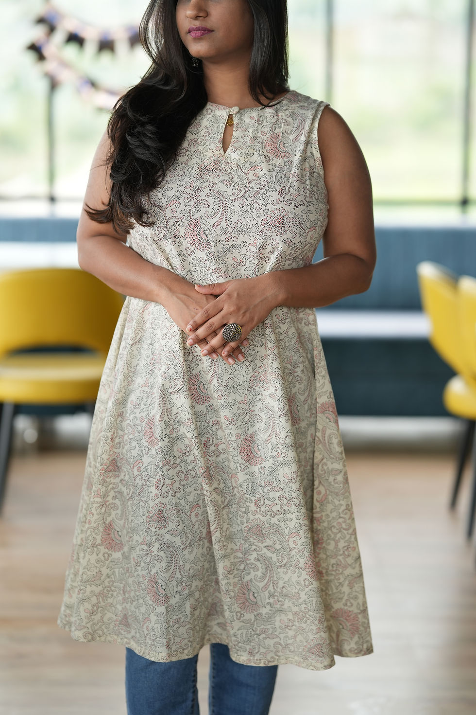Thumbnail: Off-White Speckled Print Sleeveless A-Line Kurti
