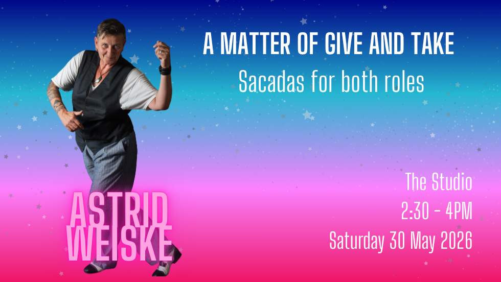 A matter of give and take - Sacadas for both roles