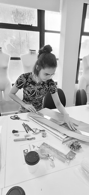 isama Sousa é estilista e fundadora do Portfólio Atelier.