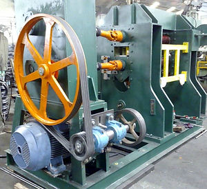 maquinas-e-equipamentos-industriais.jpg