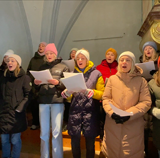 Dass Gott in unser Dunkel kimmt: Adventmesse in Mieders