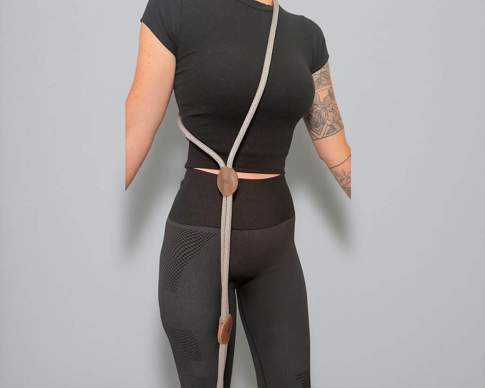 Thumbnail: Free hand Cielo Leash