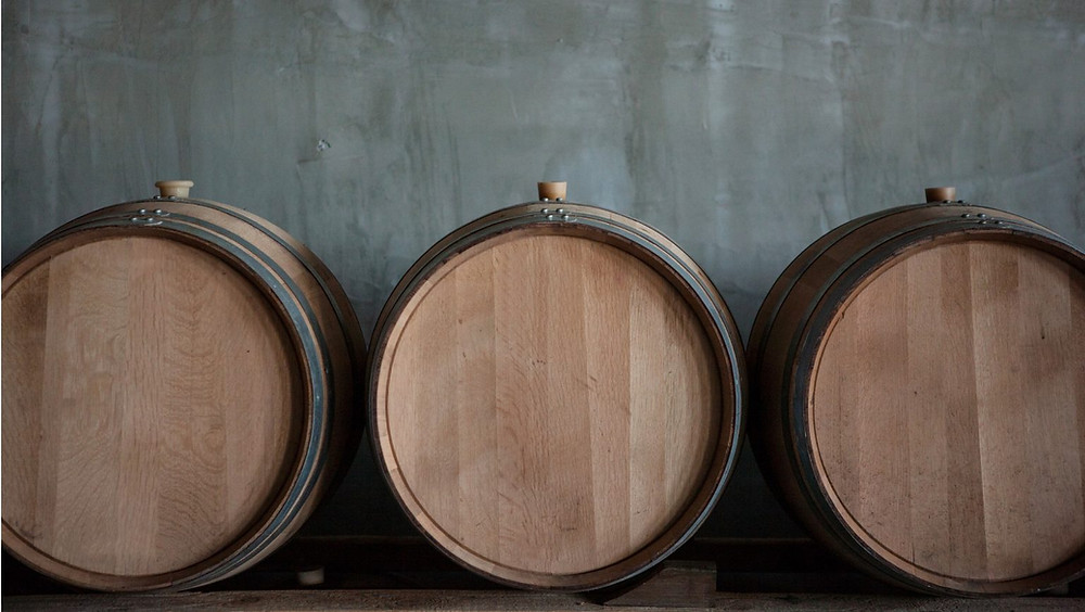 wine barrels for aging