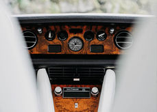 Rolls Royce Silver Shadow I Hochzeit Oldtimers
Hochzeitsfahrten
Businessfahrten
Fotoshooting
Geburtstagsfahrten
Oldtimer Fahrten
Oldtimerfahrt