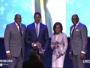Suzanne Shank & Christopher Williams Accept Black Enterprise's Earl Graves, Sr. Visionary Award