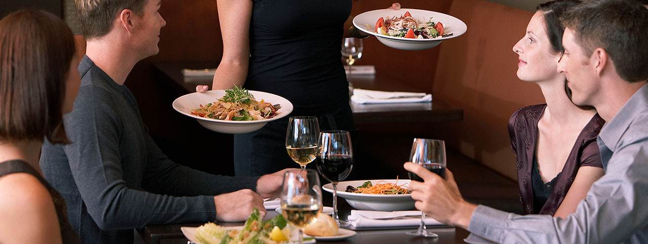 restaurant-payment-processing-system2020.jpg