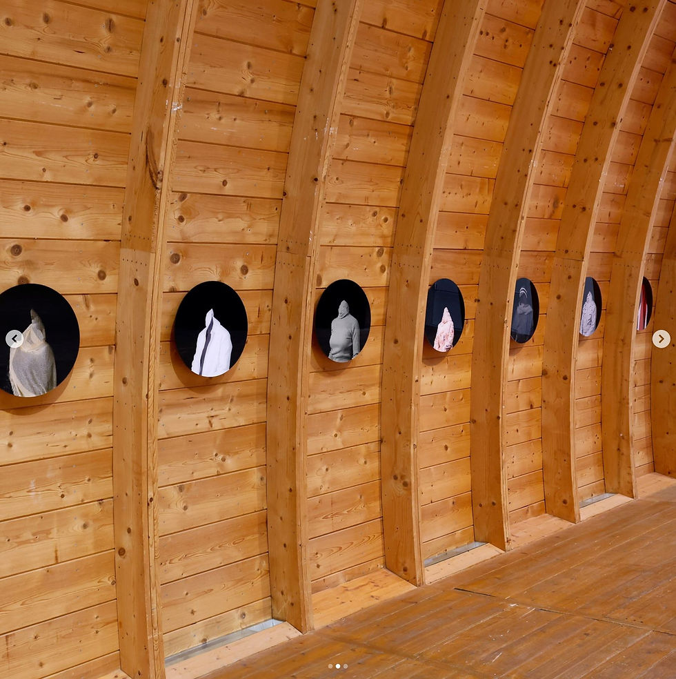 Gerlinde Miesenböck (@gerlindemiesenbock) Autres, Serie an Fotografien auf verglastem Alu-Dibond