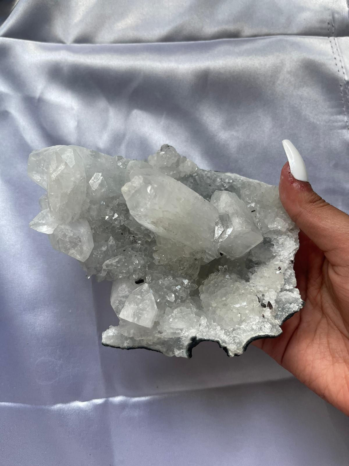 HQ Apophyllite Cluster