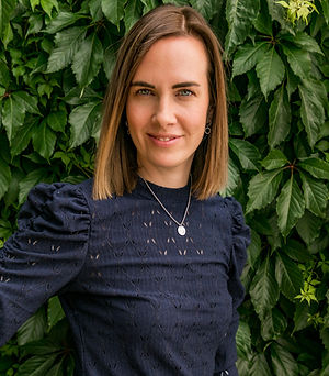 Vanessa Gieseler_edited.jpg