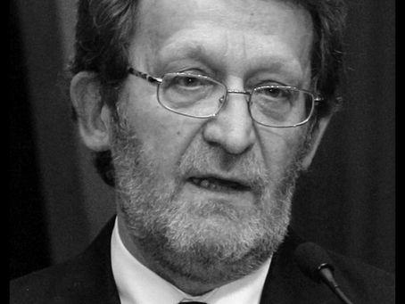 Klaus Plaszczek – slezský kongresman, rodák ze Zabrze, dlouholetý předseda Landsmannschaft der Oberschlesier e.V. – zemřel 3. července 2025.