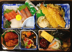 行楽弁当（見本）
