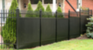 APF7.ALUMINUMPRIVACYFENCE.2007.jpg