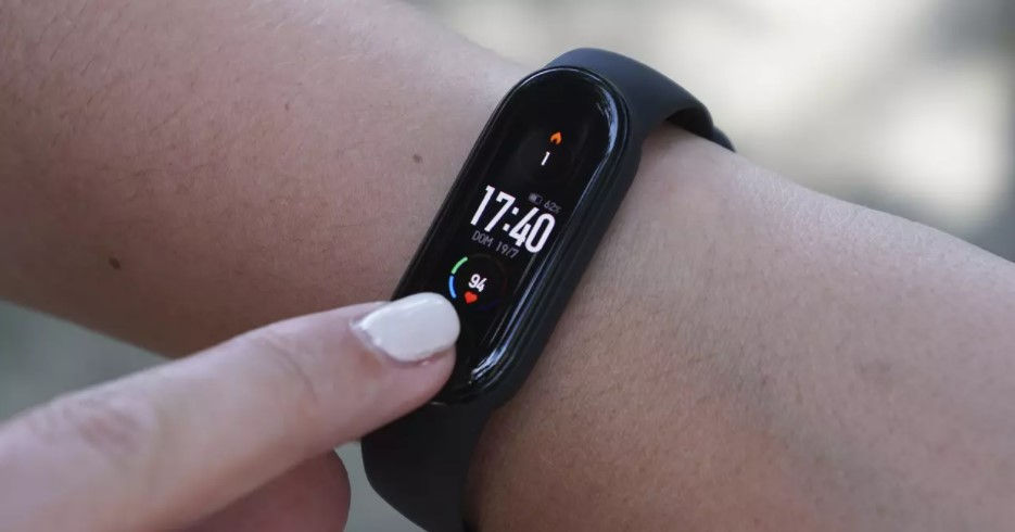 Miniatura: Mi band 6