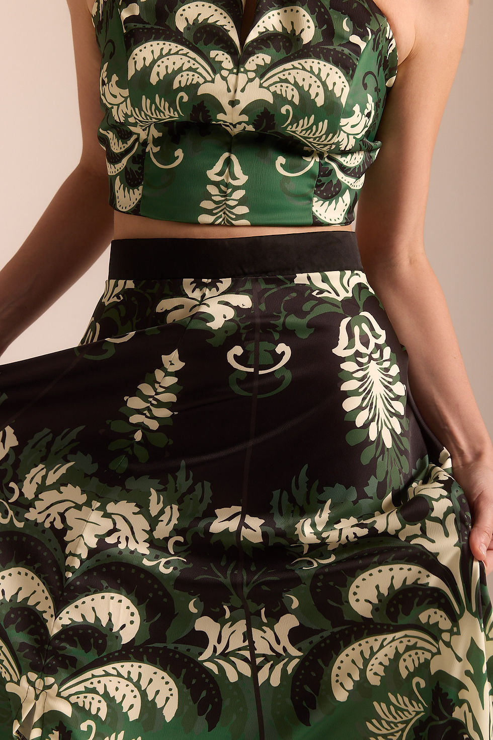 Miniatura: Crop top Sharjah