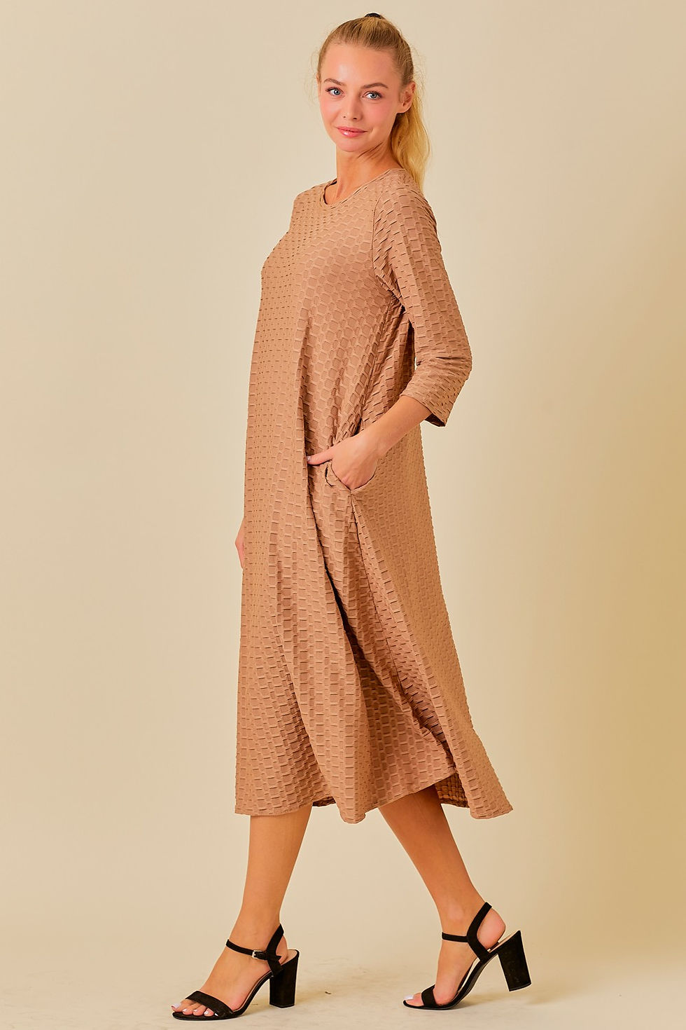 Thumbnail: Honeycomb dress