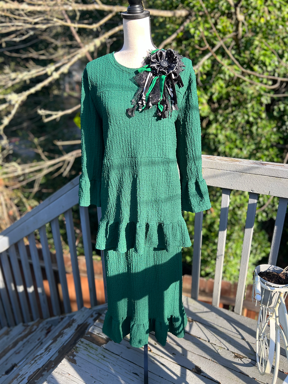 Thumbnail: Elegant two piece 