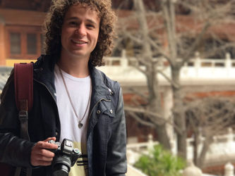 Te recomendamos el canal Luisito Comunica