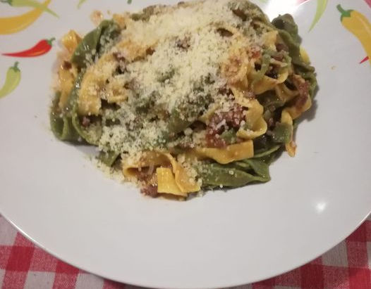 Tagliatelle Paglia e Fieno