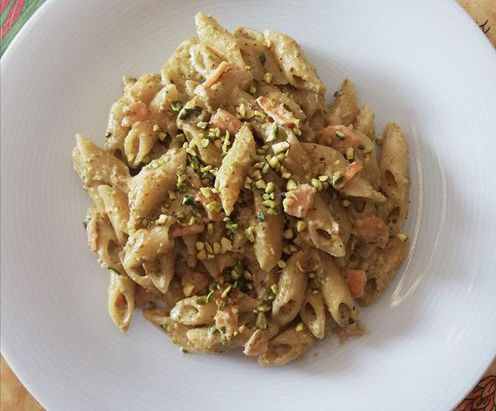 Pasta ai Pistacchi e Salmone
