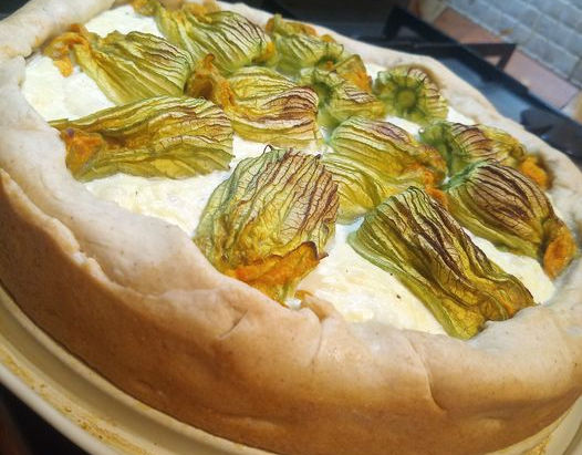 Torta rustica ai fiori di zucchina