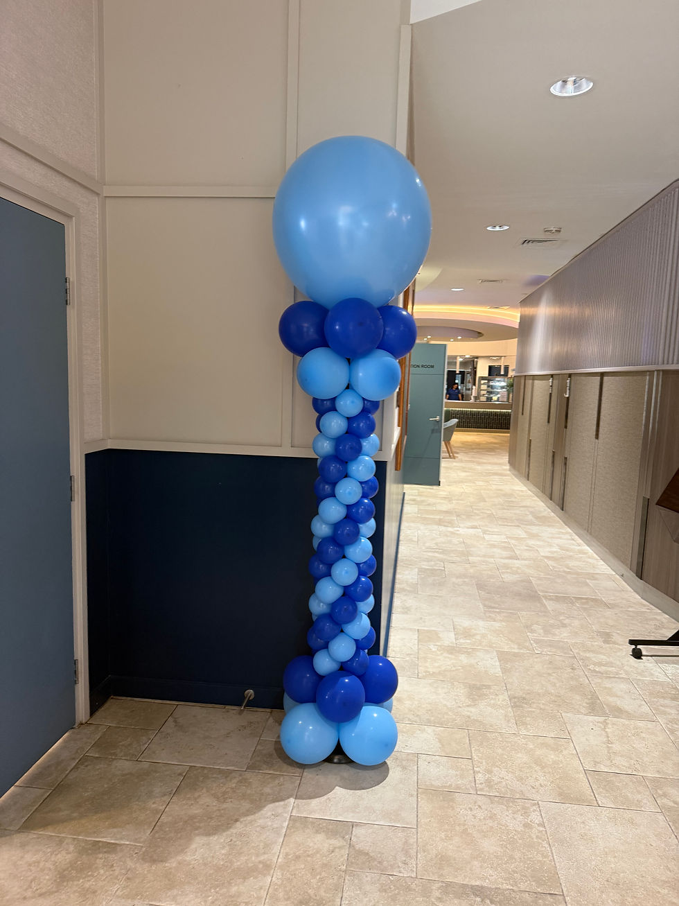 Thumbnail: State of Origin Taper Balloon Columns (set)