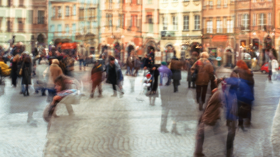 abstract bokeh sensory light motion · crowded blurred motion street