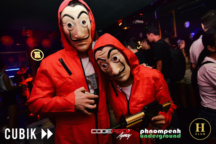 001_Cubik_Halloween_20.jpg