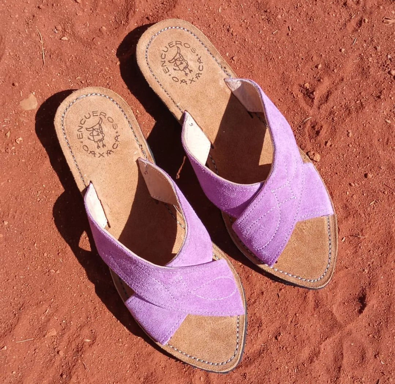 Pointy Sandals Lilac