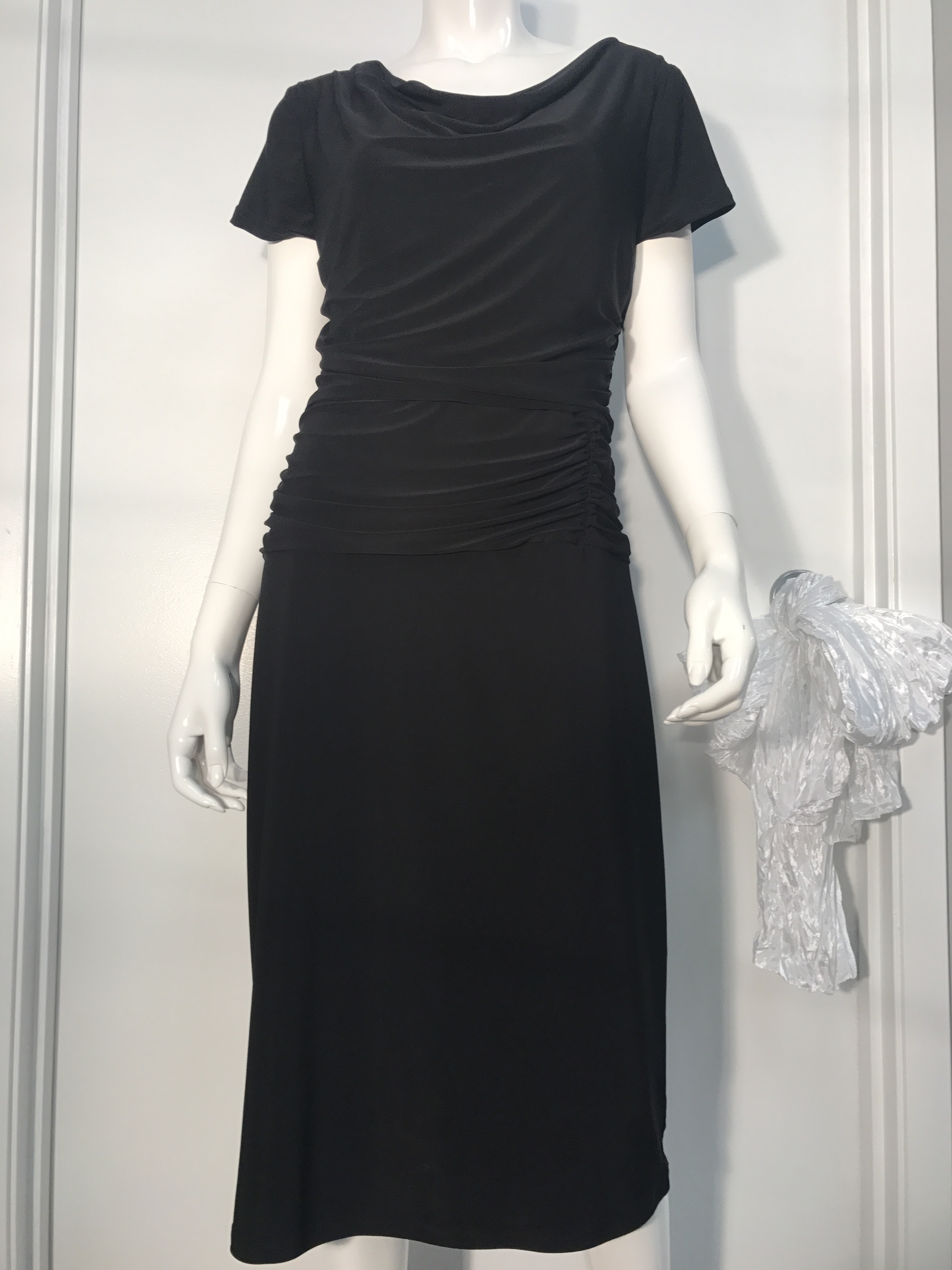 D-2031 BLACK