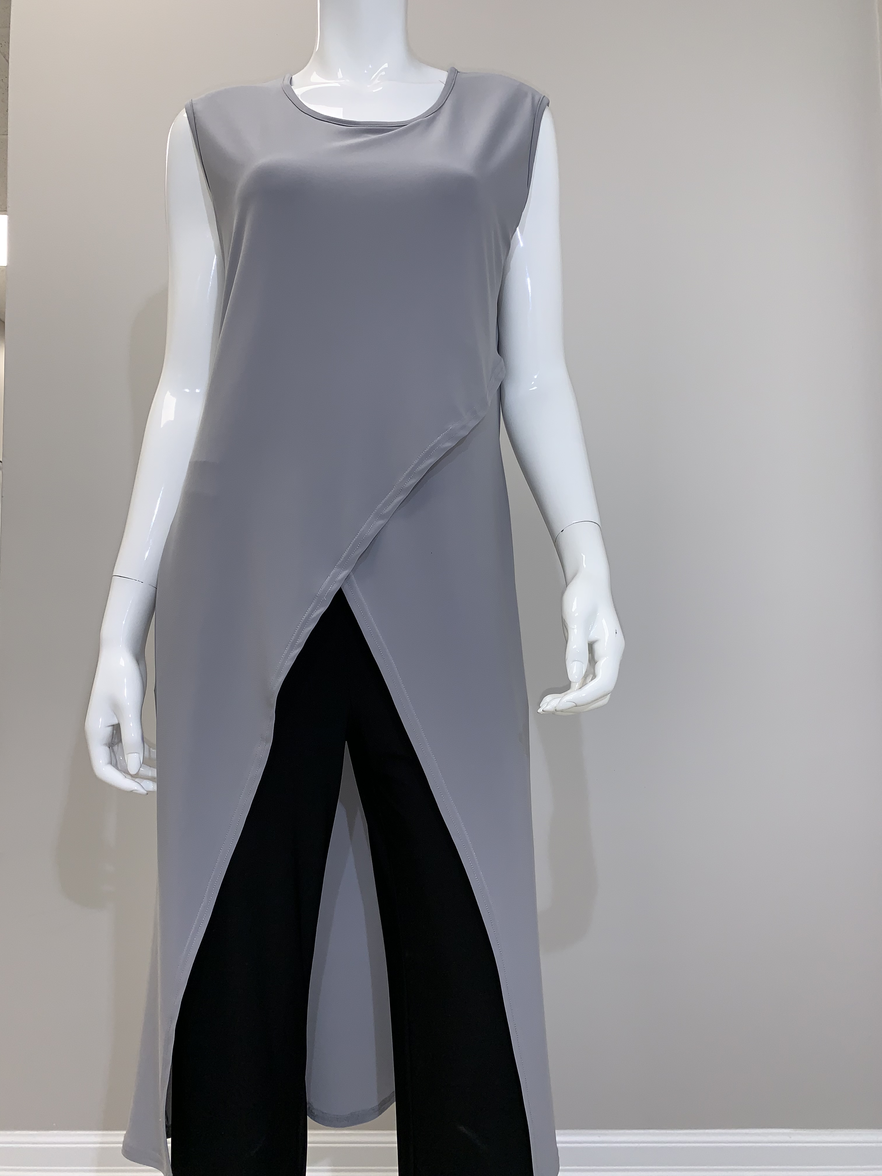 TU-2613 LIGHT GREY