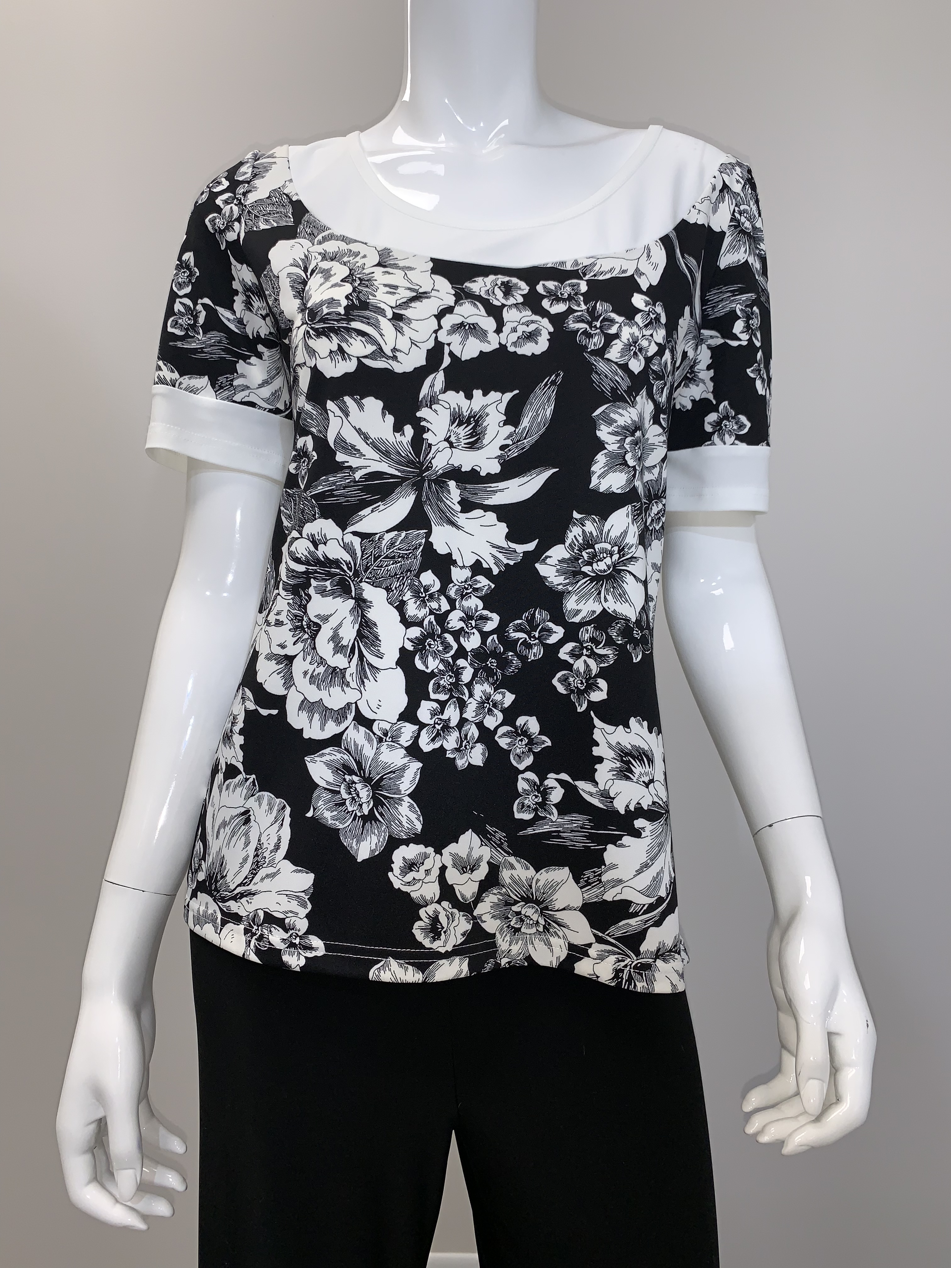 T-2634P BLACK WHITE