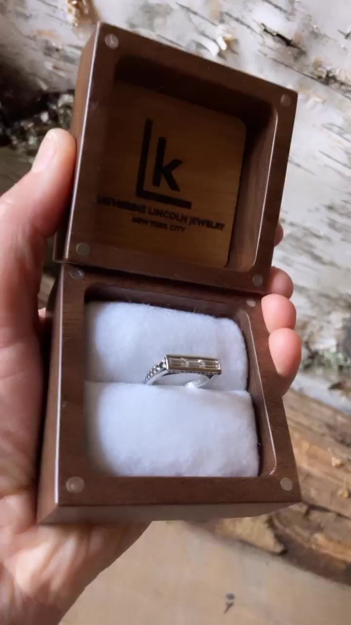 Thumbnail: City of Dreams Ring