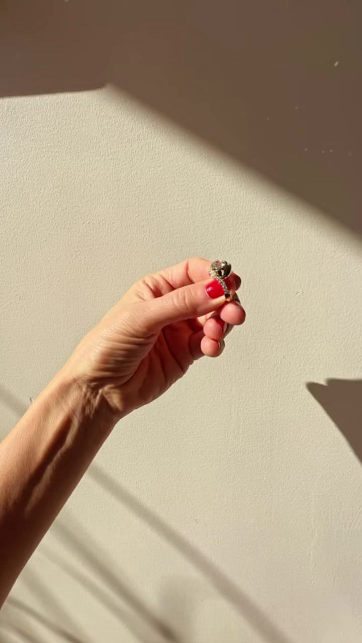 Thumbnail: Gloria Sea of Waves Ring