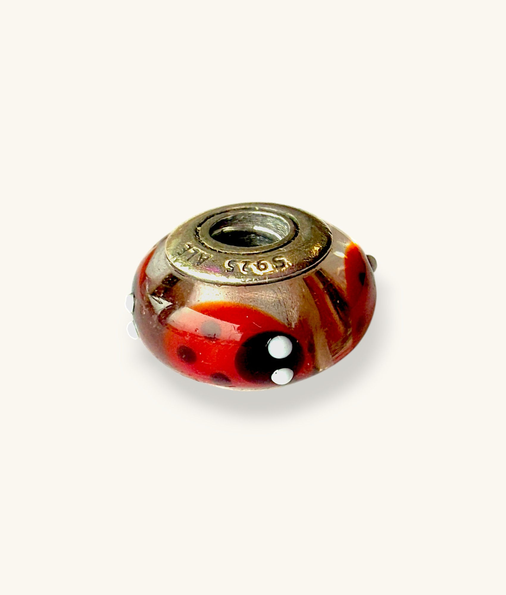 925 PANDORA RED AND WHITE MURANO GLASS LADYBUG CHARM – CHM925032-J