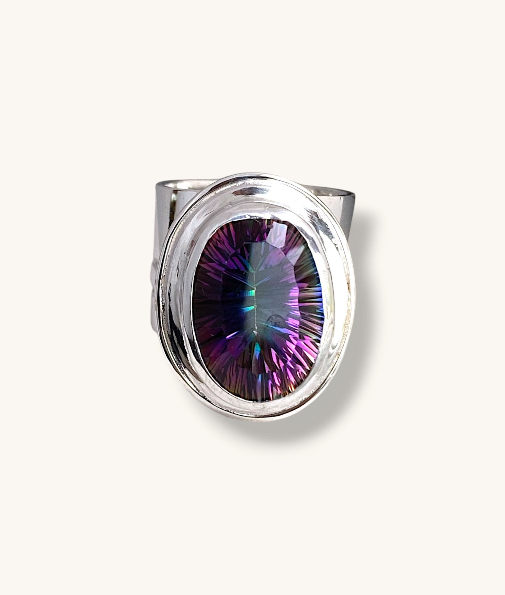 925 OVAL MYSTIC QUARTZ THICK BAND STATETMENT RING- RG925052-H
