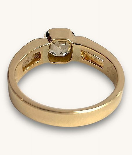 Thumbnail: 18K YELLOW GOLD SOLID RING - SIZE 11 - H