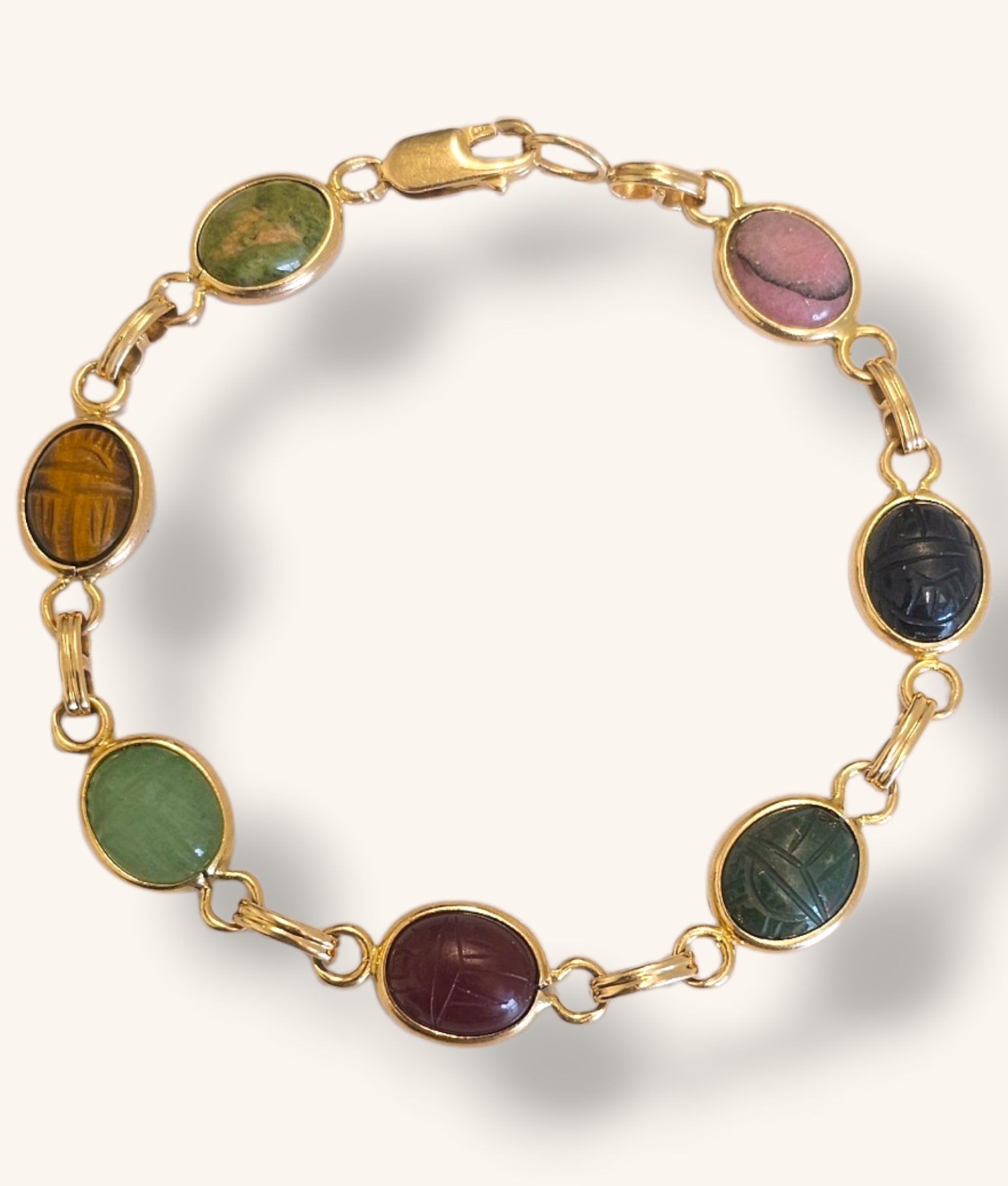 14K YELLOW GOLD MULTI-STONE OVAL SCARAB BRACELET - 01085J