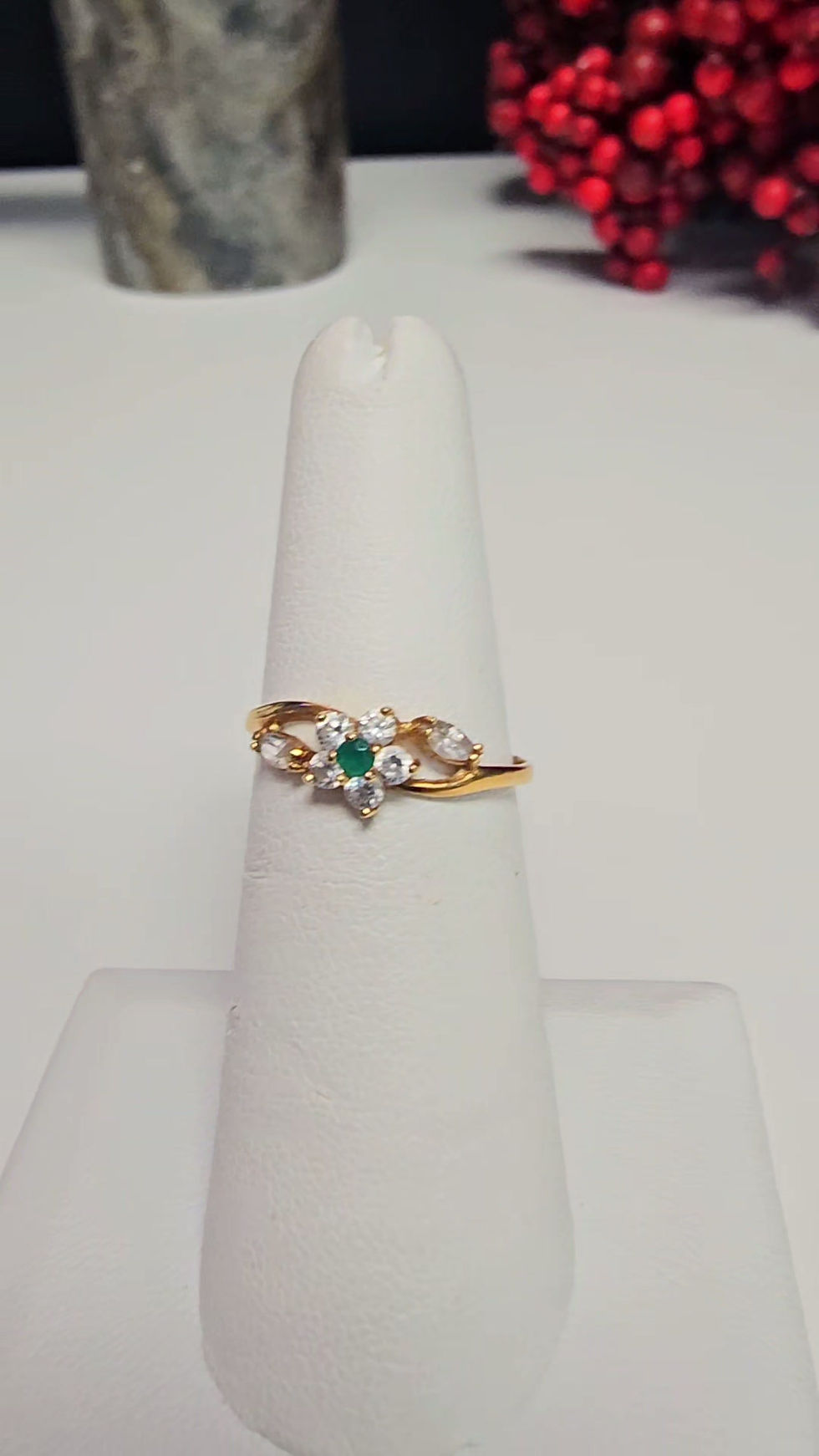 Thumbnail: 18K GOLD DIAMOND & EMERALD PETAL BYPASS RING - SZ 6.5 - 01080J